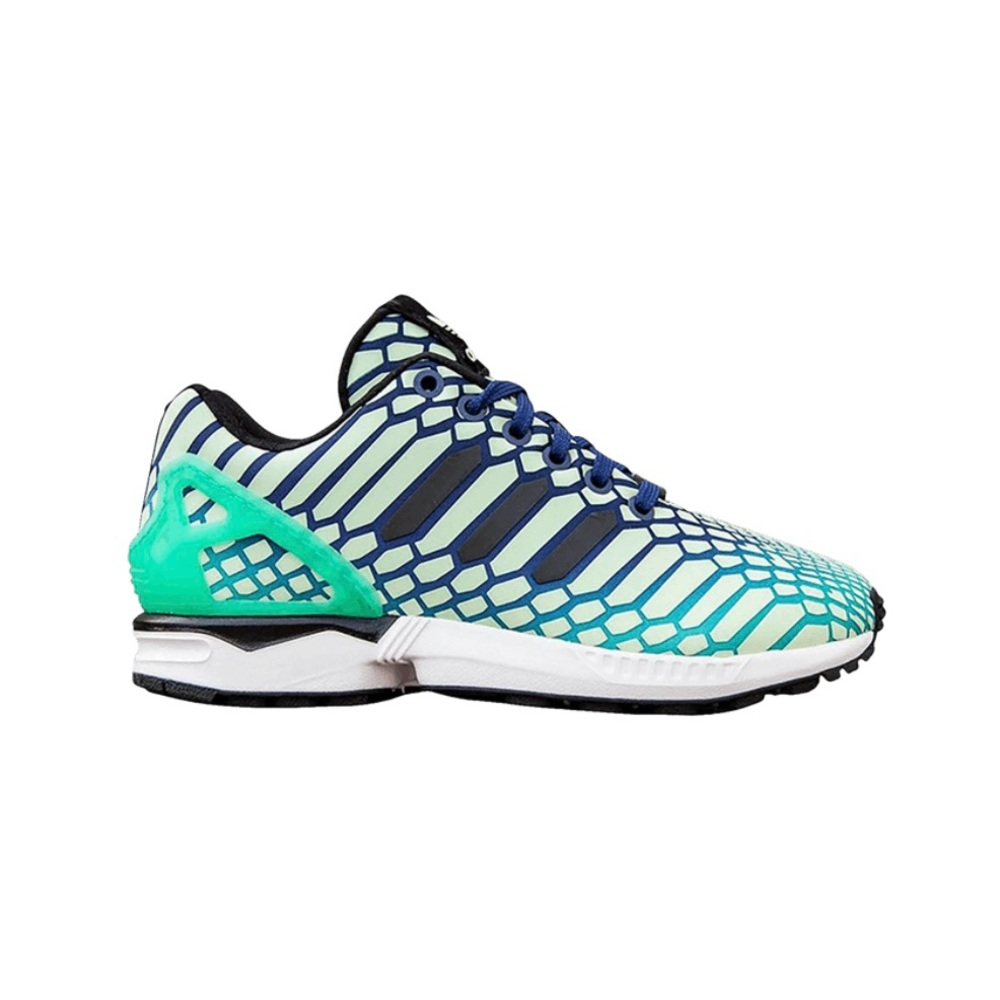Adidas Youth Zx Flux Xeno Mint Ink sneakers 
GLOW IN THE DARK
 Size 4.5 Y